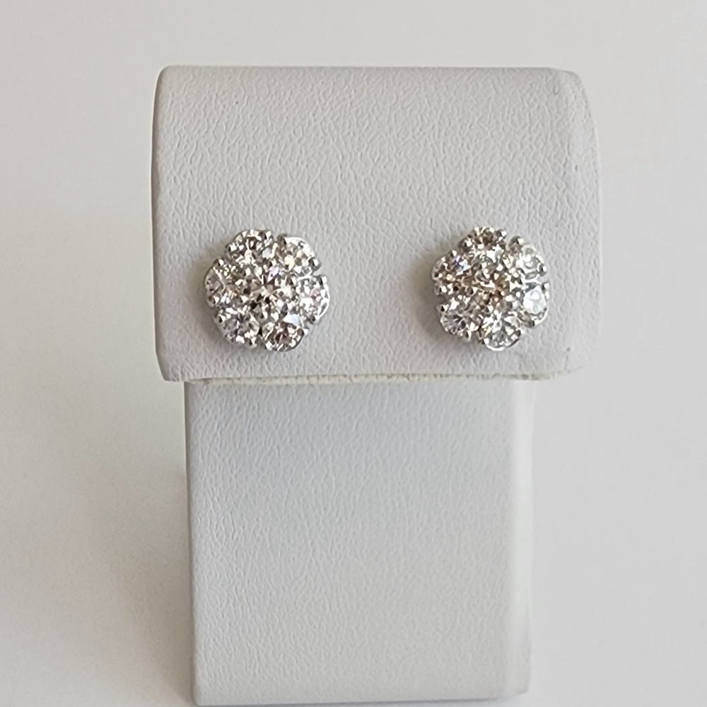 2.02 CT Round Lab Grown Diamond Cluster Flower Earrings G Color VS1